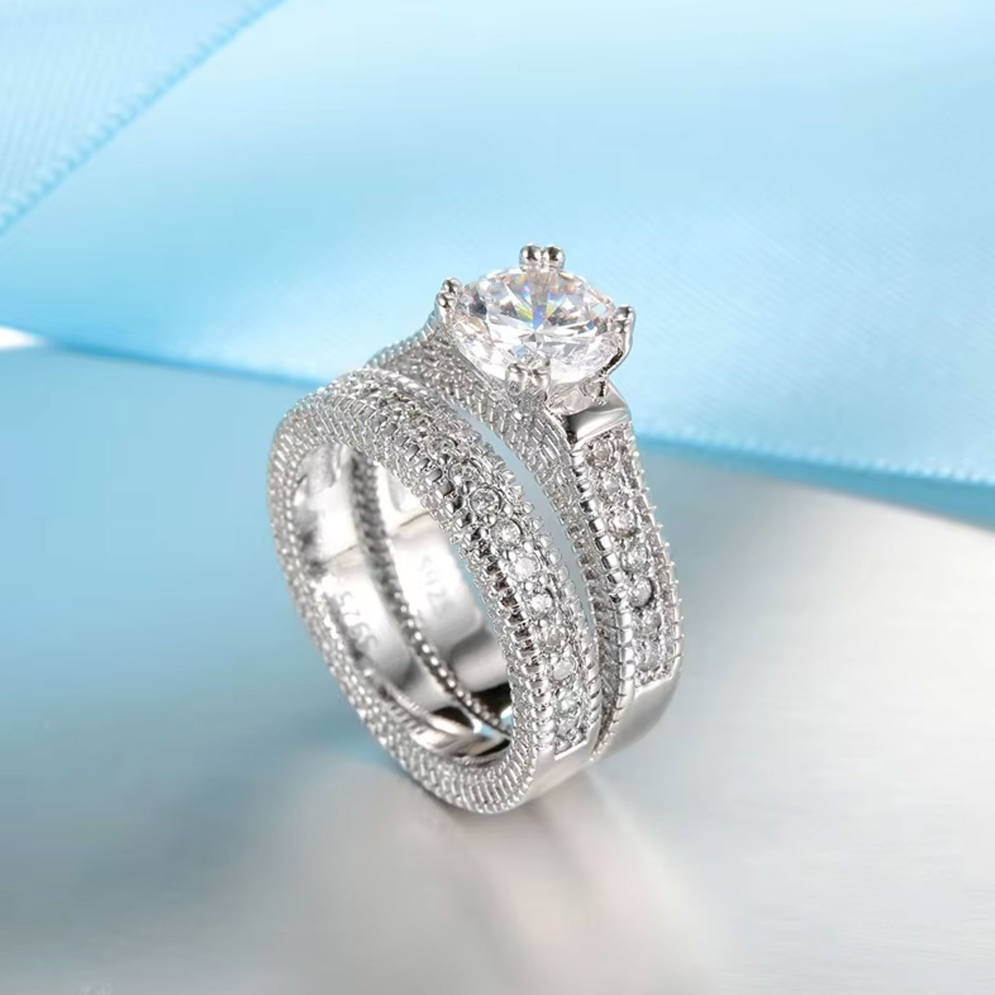 AliExpress LYEE CYEE Couple Wedding Rings Set with Zircon