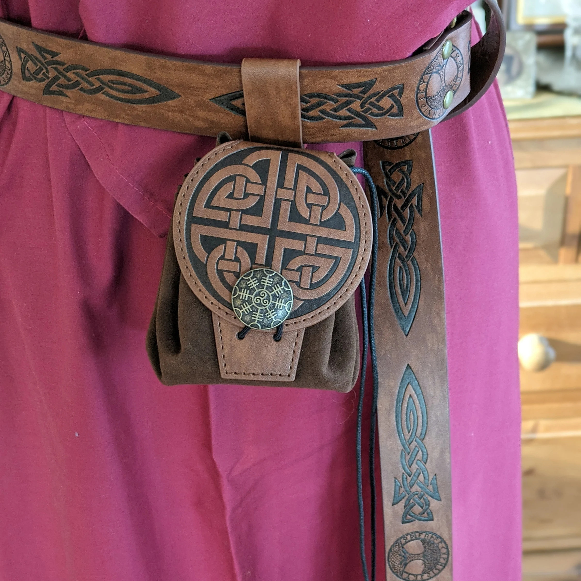 AliExpress Medieval Embossed Faux Leather Belt Bag, Retro Renaissance Portable Waist Pouch Coin Purse Dice Bag For LARP Ren Faire, view 3