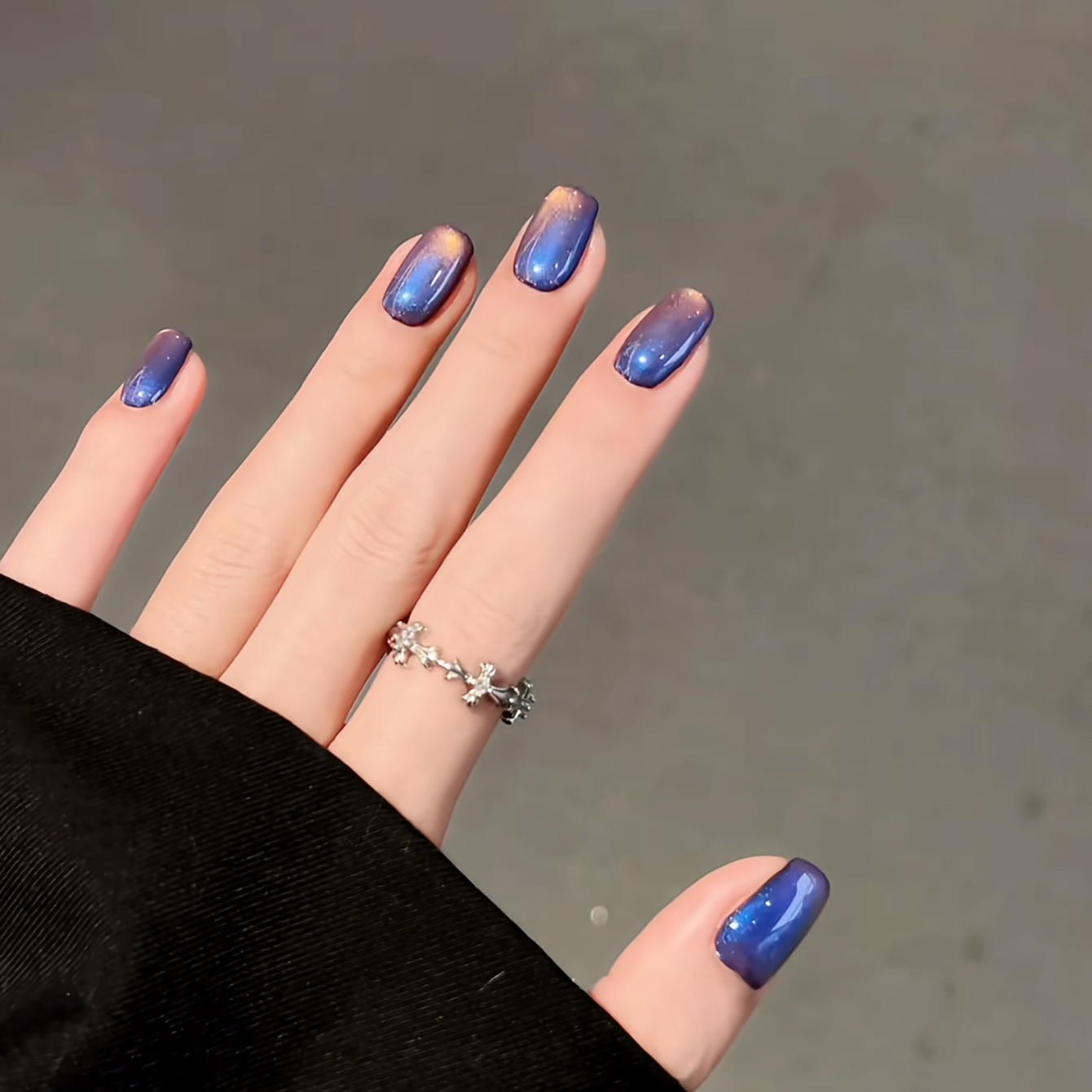 AliExpress MIANEL Orion Nebula Cat Eye Gel Nail Polish, view 4
