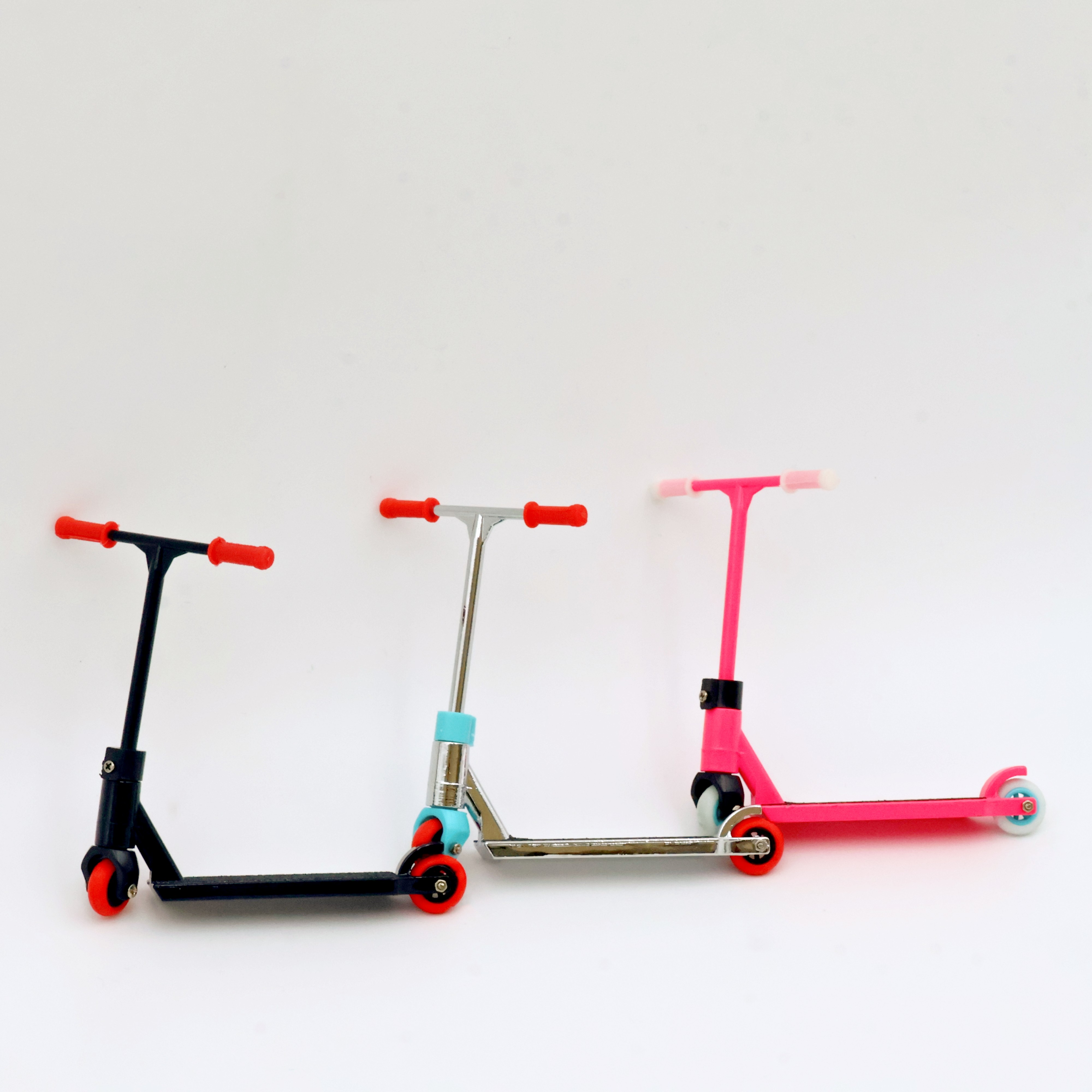 AliExpress Mini Alloy Finger Scooter 100% Meta Simulation Collection Gifts For Children Toys for boys