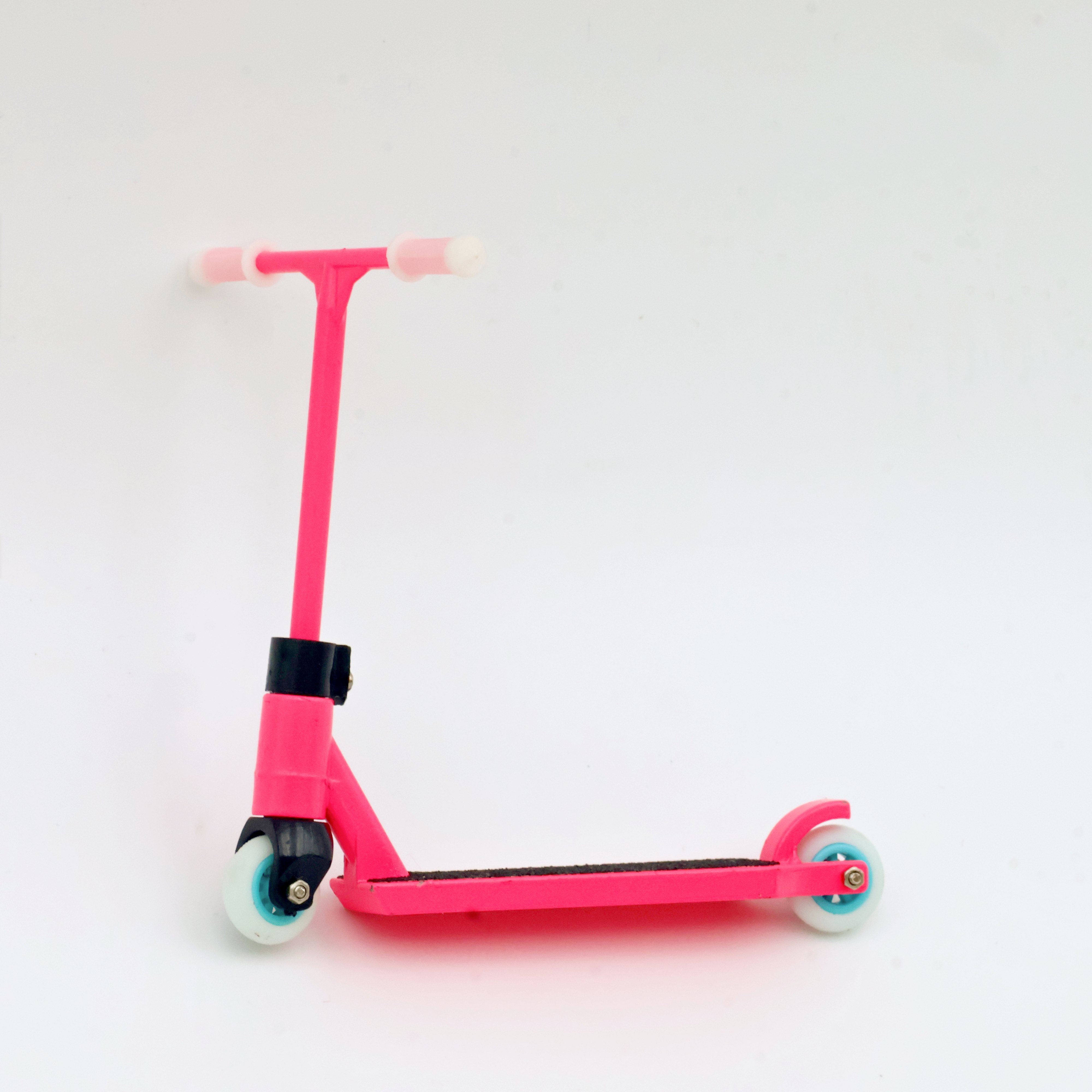 AliExpress Mini Alloy Finger Scooter 100% Meta Simulation Collection Gifts For Children Toys for boys, view 5