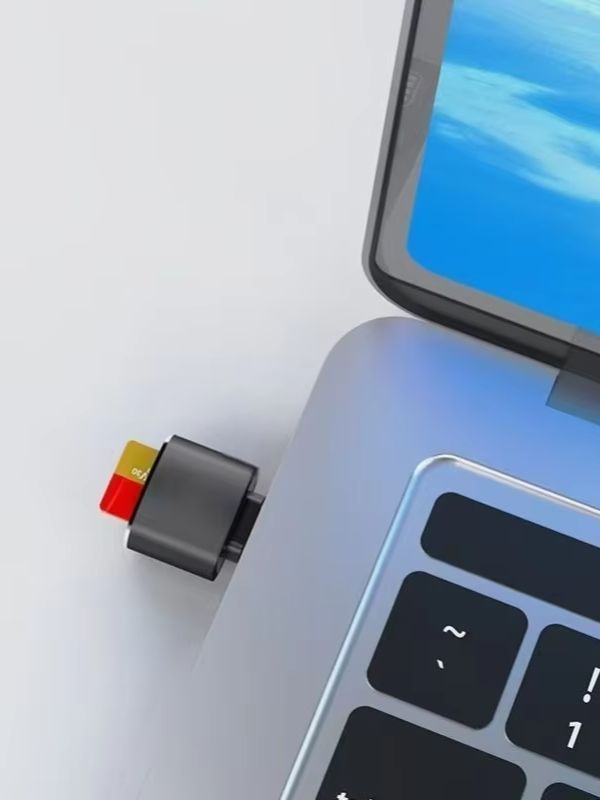 AliExpress Mini USB-C SD and TF Memory Card Reader, view 4