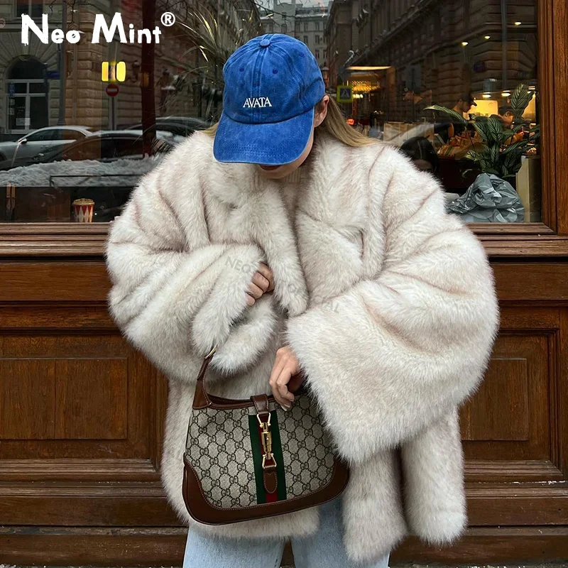 AliExpress Neo Mint 2024 Winter Ins Hot Fashion Girls Oversized Gradient Fur Coat Women Thick Warm Outerwear Fluffy Faux Fox Fur Jacket