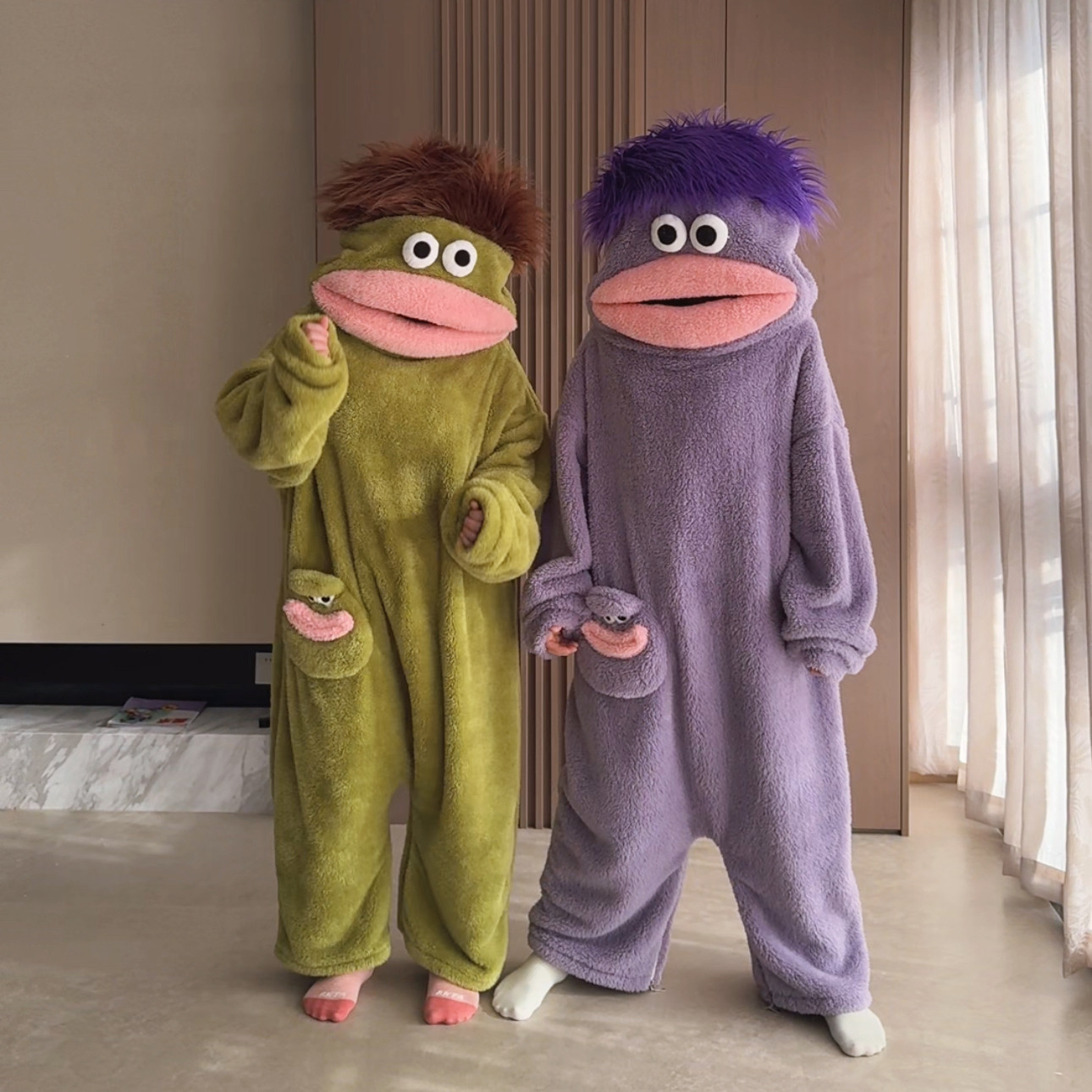 AliExpress New Big Mouth Monster Cute Funny Onesie Pajamas Thickened Coral Fleece Homewear For Couples Men Women Autumn Cartoon Pajamas