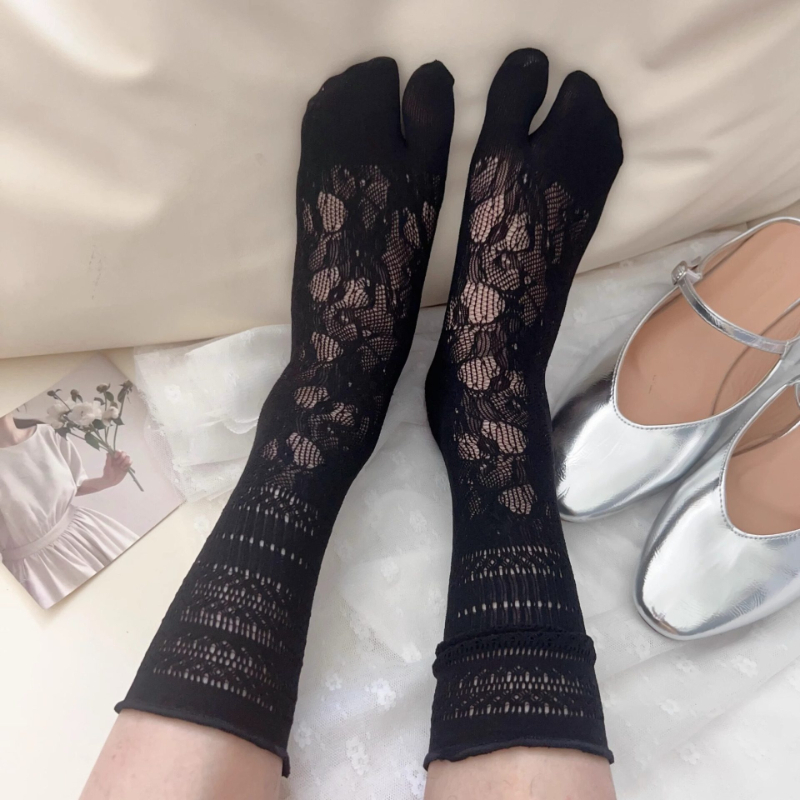 AliExpress New Black Jacquard Tabi Socks Women's Summer Hollowed Floral Pattern Split Toe Sock Lolita Cute Breathable Elastic Two-Toe Socks