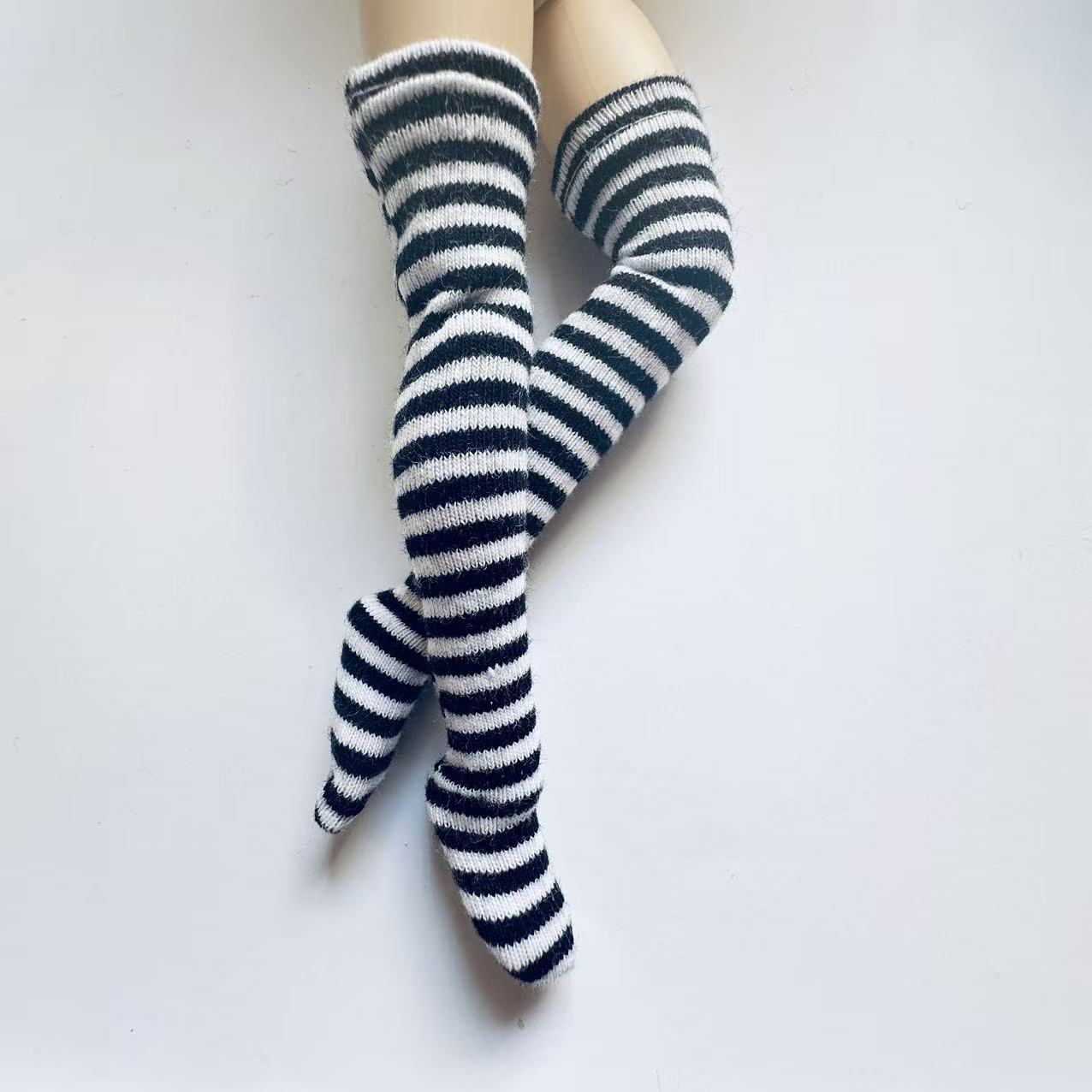 AliExpress NEW Handmade 1 Pair Candy Color Stripe Stocking Socks for Blyth, Azone 30cm Dolls OB, Momoko, Licca 1/6 Dolls Accessories, view 5