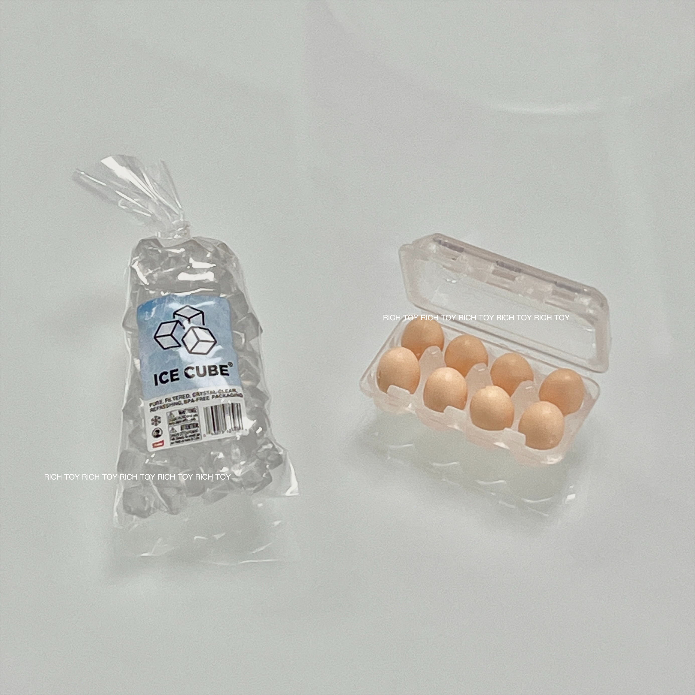AliExpress Original Mini Brand Fill The Fridge Luxury Hidd Mini Miniature Toy Ice Cubes Bag Fresh Eggs Carton Mini Kitchen Toy