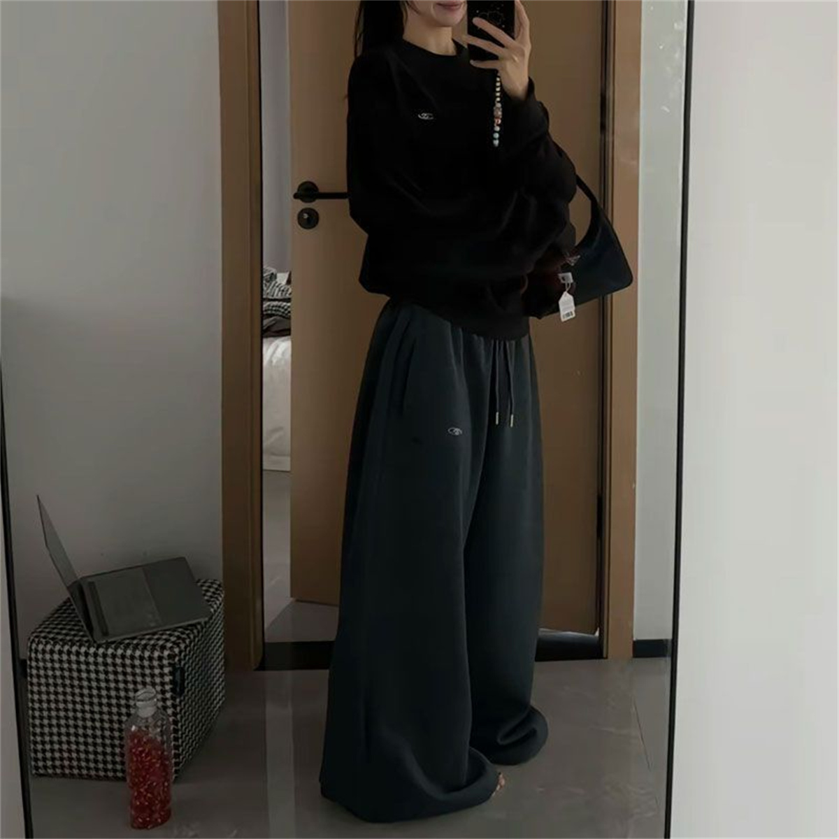 AliExpress Oversize Woman Grey Black Sweatpants Y2K Korean Streetwear Loose Casual Jogger Pants High Waist All Match Drawstring Trousers, view 4