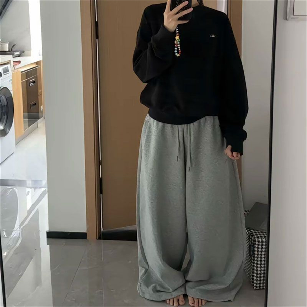 AliExpress Oversize Woman Grey Black Sweatpants Y2K Korean Streetwear Loose Casual Jogger Pants High Waist All Match Drawstring Trousers, view 5