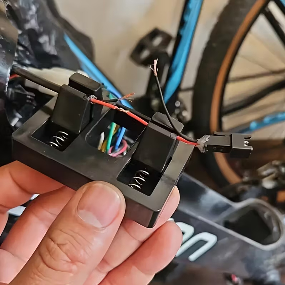 AliExpress Spring-Loaded Adjustable Soldering Clamp, view 5