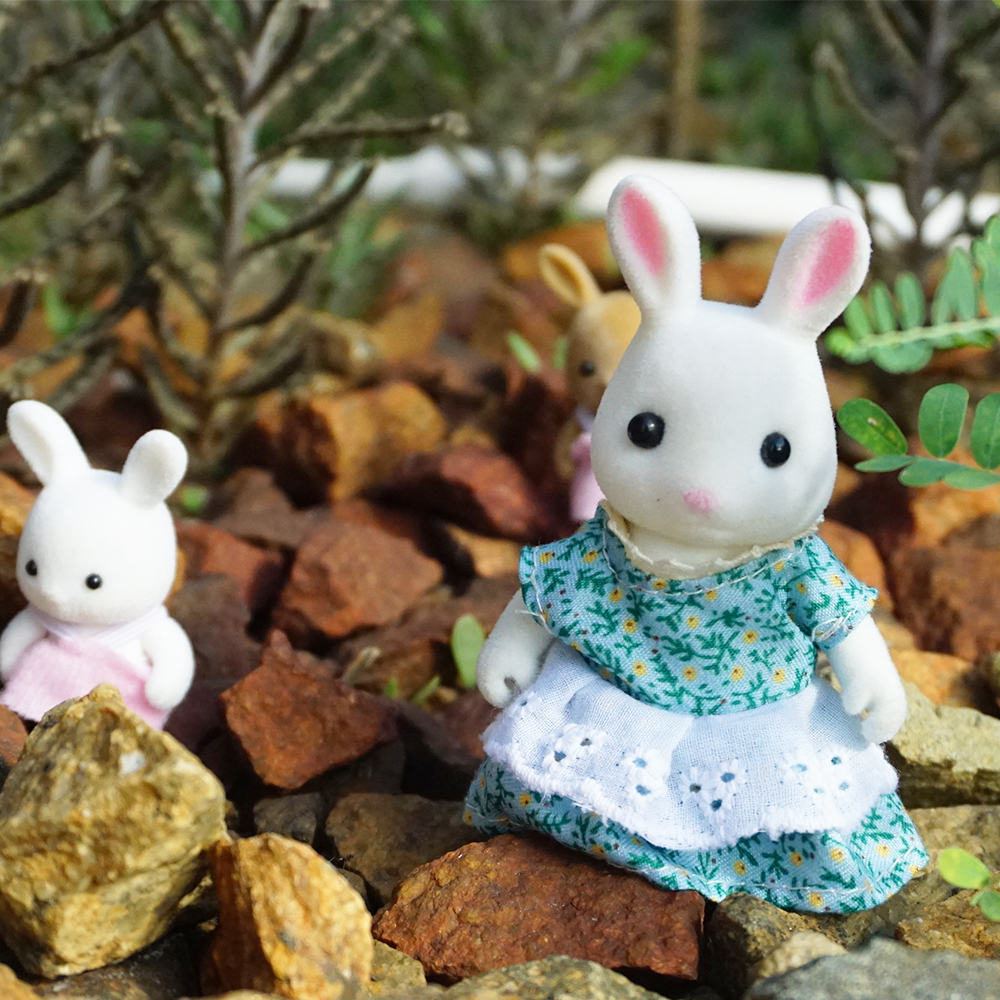 AliExpress Rabbit Doll 1/12 Micro Dollhouse Reindeer Sheep Elephant Squirrel Family Kitchen Toy Miniature Furniture Set Girl Toy Gift, view 4