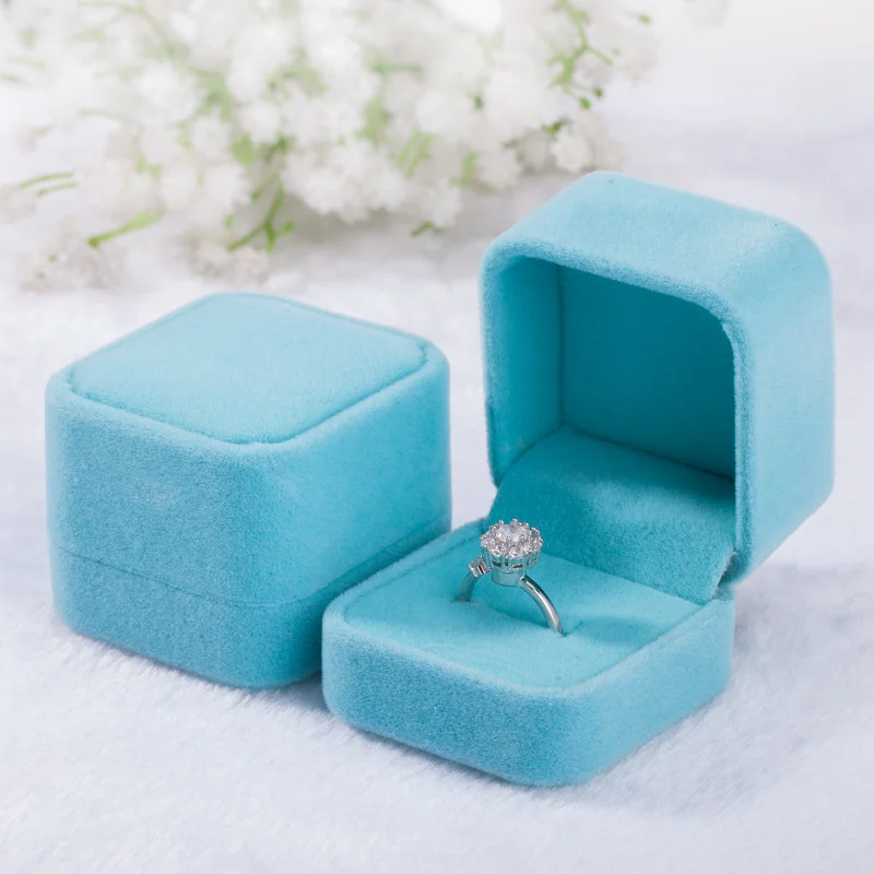 AliExpress Round-Corner Velvet Jewelry Box (5 x 5.5 cm), view 4