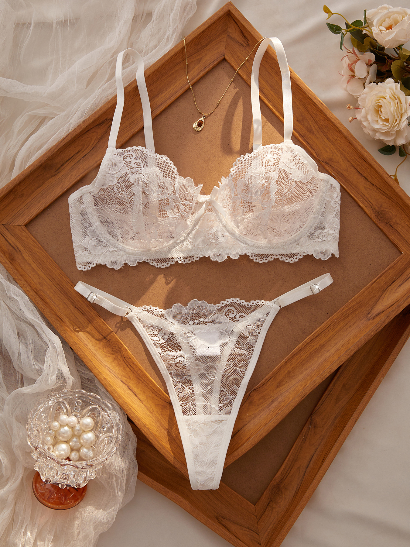 AliExpress Sexy Lace Floral Underwear Set Women's Ultra-Thin Bra Set 2-Piece Bra And Panties Combo for Ladies, view 3