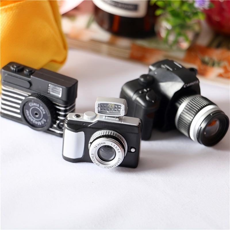AliExpress Sound And Light Simulated Digital Camera Retro Phase Pendant, Necklace Punk Flash Jewelry Key Halloween Christmas Gifts
