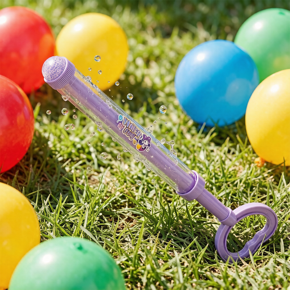 AliExpress Summer Splash: Pump-Action Water Blaster! Soaker for Beach Fights, Pool Parties & Drifting Fun.