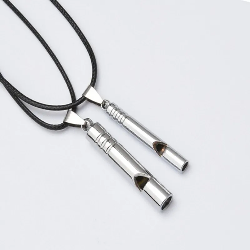 AliExpress Titanium Emergency Whistle Keychain, view 3