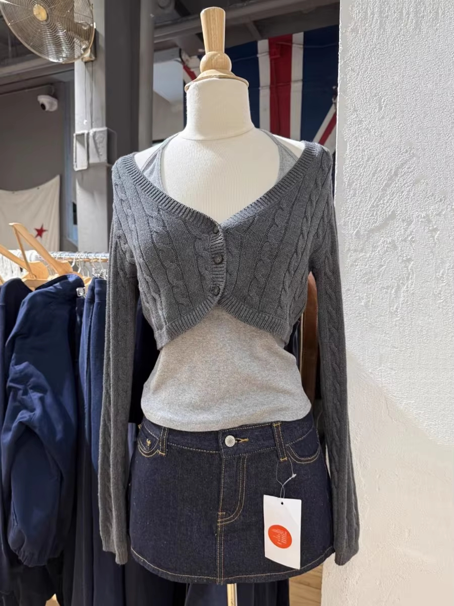AliExpress Twisted Flower Cropped Knitwear Women Cotton V-neck Single Breasted Long Sleeve Slim Crop Tops Vintage Chic Sweater Cardigan Y2K