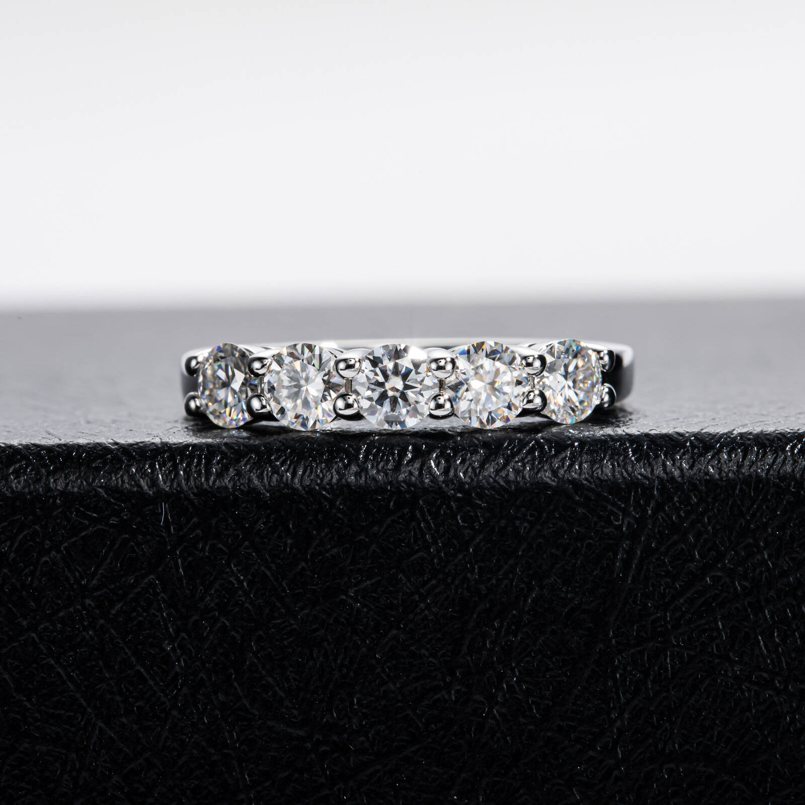 AliExpress TY 925 Silver Moissanite Ring (4mm, D Color), view 3