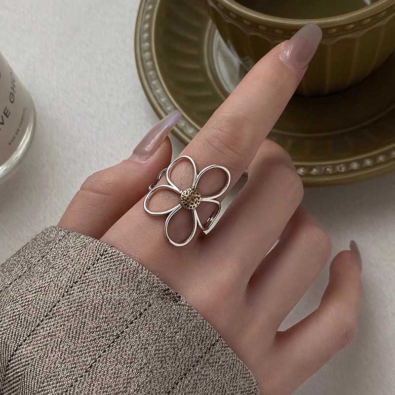 AliExpress VENTFILLE Hollow Flower Ring in 925 Silver, view 4