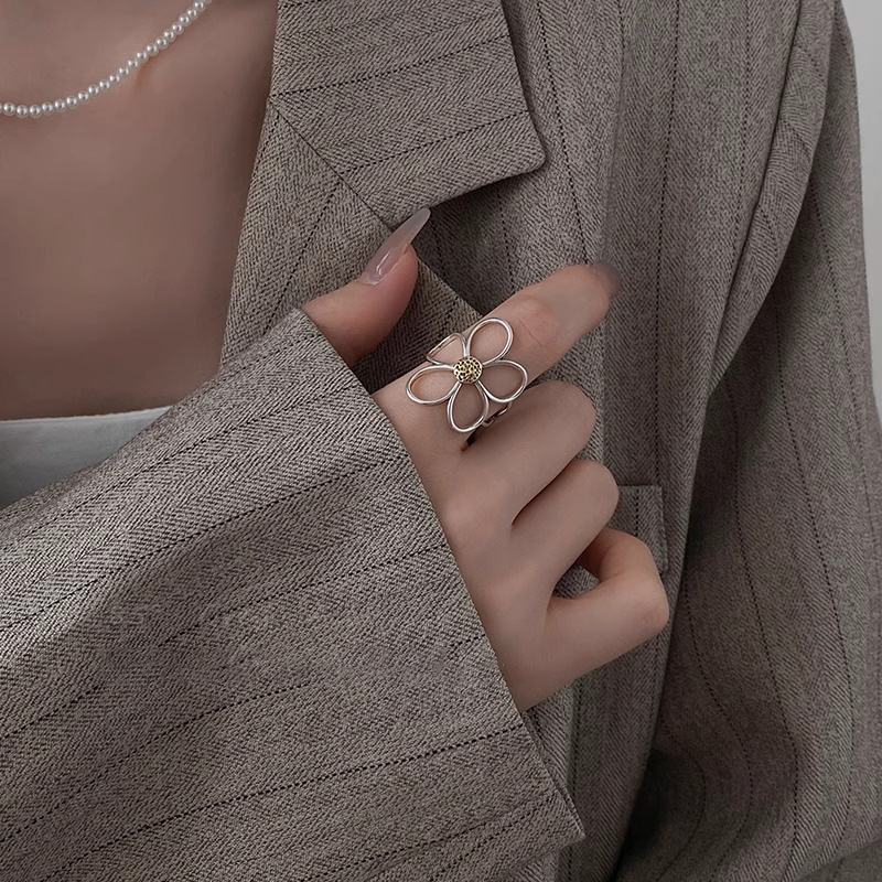 AliExpress VENTFILLE Hollow Flower Ring in 925 Silver, view 6
