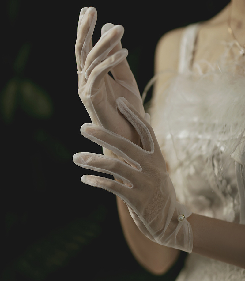 AliExpress White Satin Wedding Dress Gloves Short Elegant Petal Pearl Bow Mesh Bridal Gloves Versatile Photo Accessories Pearl Retro, view 5