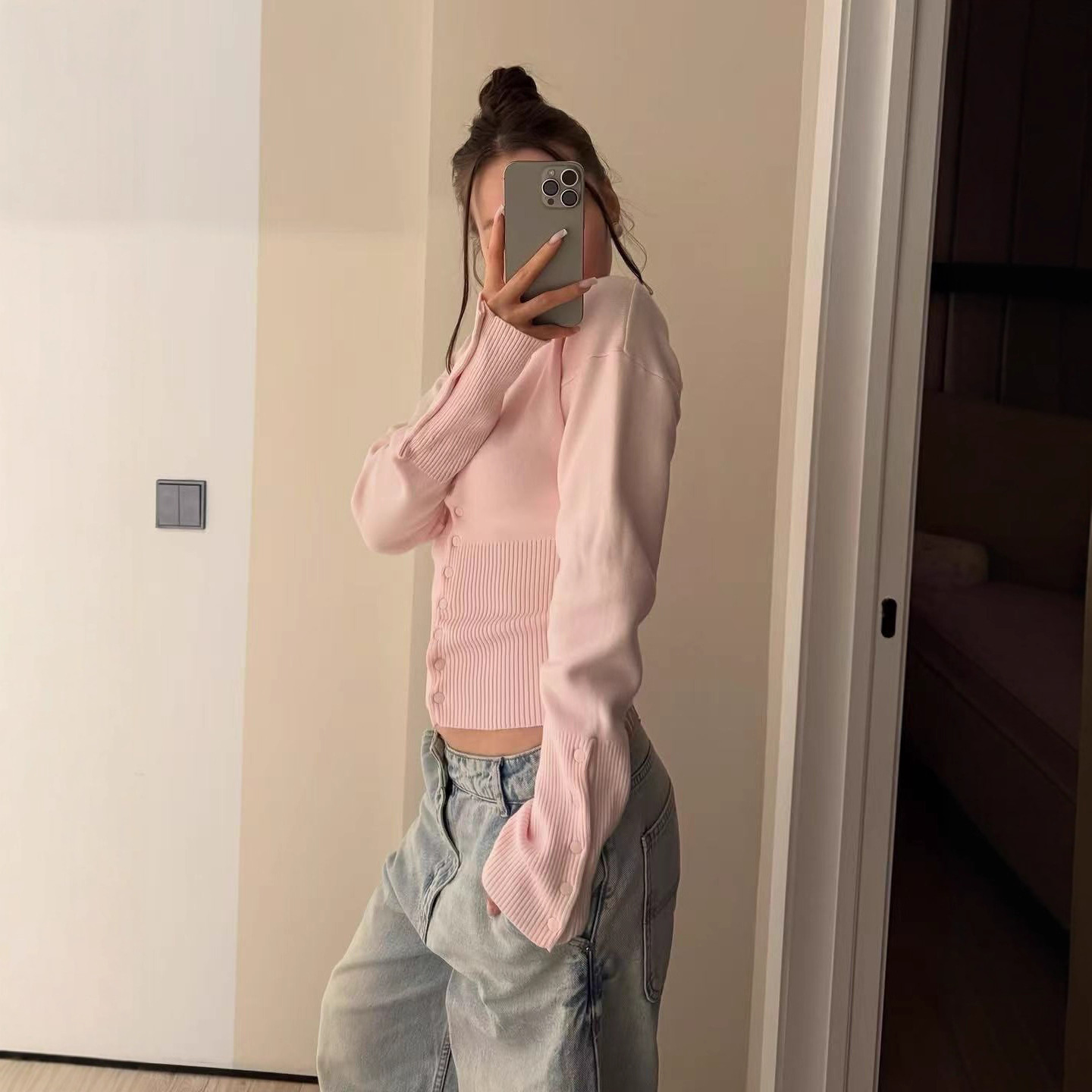 AliExpress Women Base Layer 2025 French Classic Elegant Sweater Women's Crew Neck Knit Cardigan Autumn Winter Casual Outerwear Top, view 3