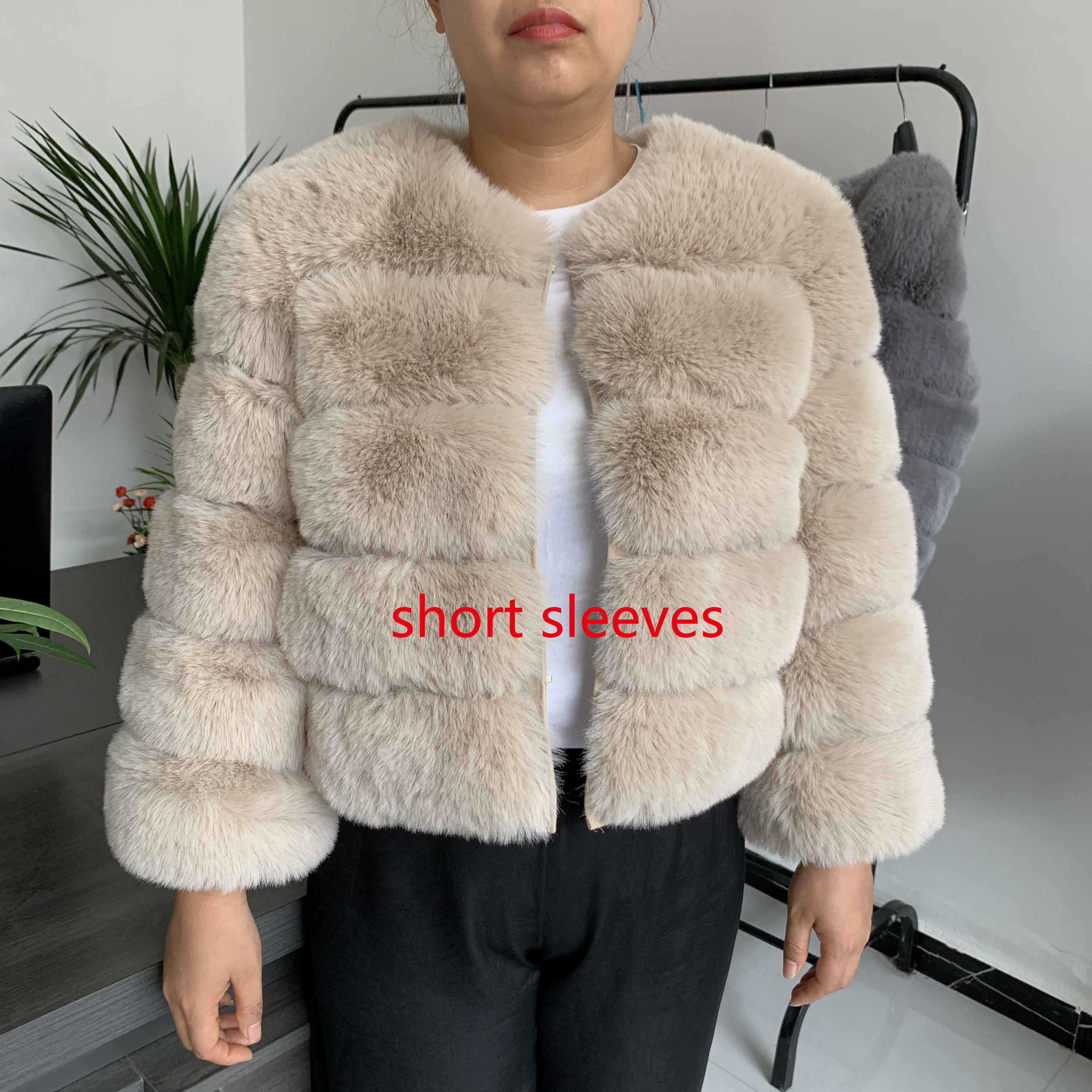 AliExpress Women's Fashion Faux Fur Coat Super Hot Autumn Winter Women Short Faux Fox Fur Fluffy Jacket High Quality 7XL Ladies Furry Coats, view 2