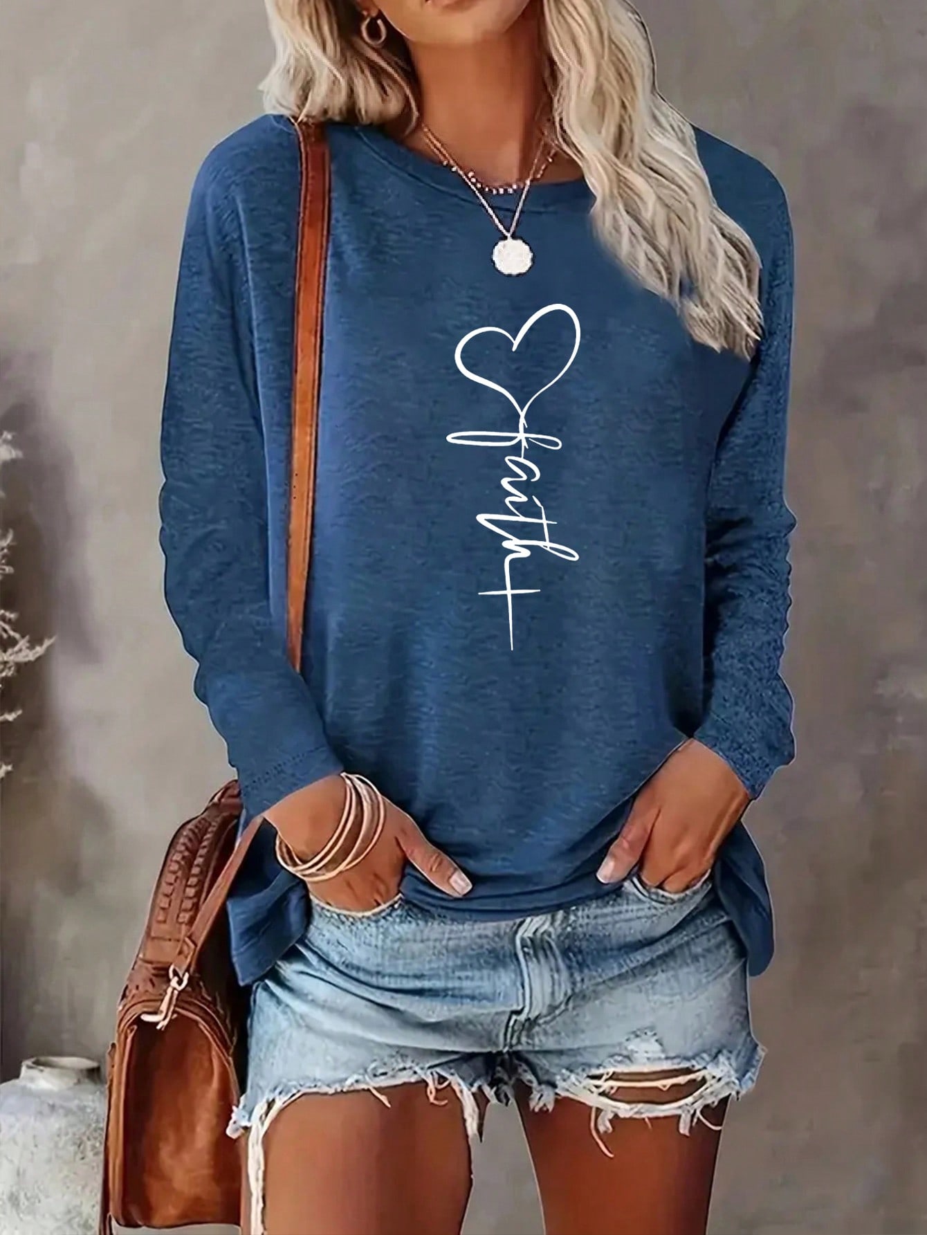AliExpress Women's Long-Sleeved Loose Round-Neck Top Elegant Solid Color Polyester Knitted T-Shirt Autumn and Winter Fashion Heart Pattern, view 2