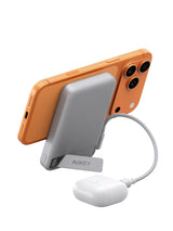 AUKEY MagFusion Vista 10000 Magnetic Wireless Charging Power Bank PB-MS20, view 2