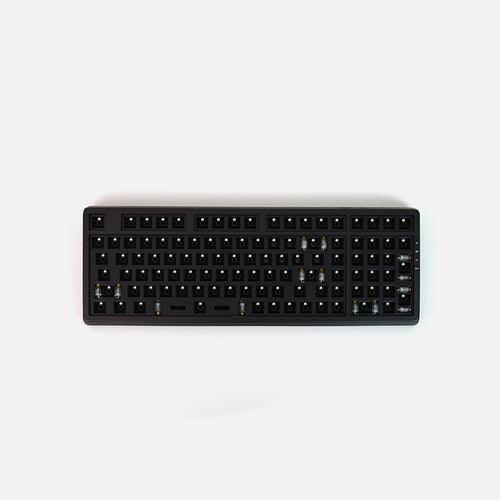 AZIO Cascade 98% Barebone