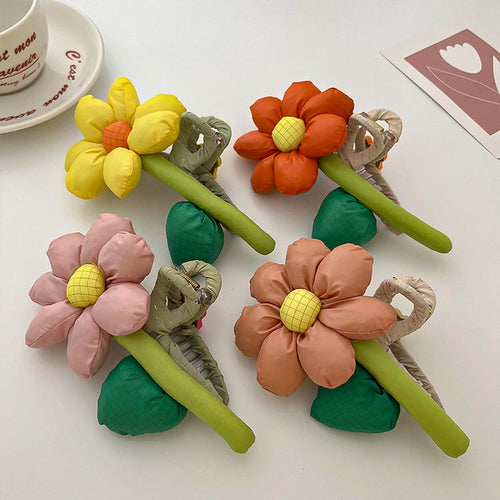 Boogzel Apparel Flower Shaped Hair Claw