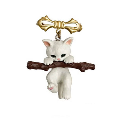 Boogzel Apparel Kitty Brooch