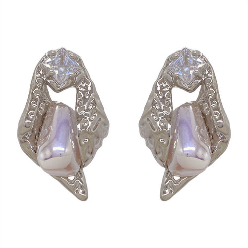 Boogzel Apparel Pure Flirting Pearl Earrings