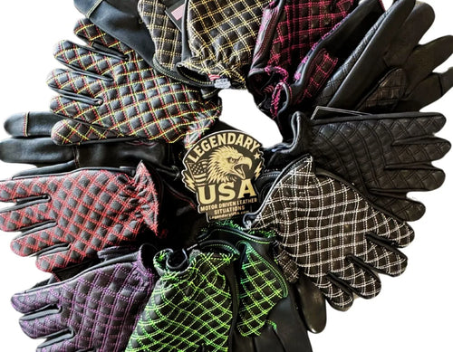 Castlebeard Double-Diamond Touchscreen Gloves
