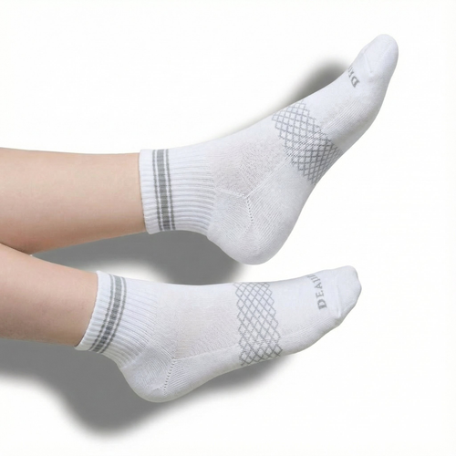Castlebeard White/Grey Quarter Crew Women's Socks