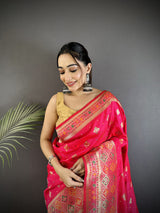 Dista Elora Coral Pink Soft Silk Geometric Zari Woven Patola Saree, view 4