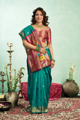 Dista Elora Dark Green Silk Blend Peacock Motifs Weaving Paithani Saree, view 3
