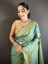 Dista Elora Light Green Lichi Silk Floral Ikat Motifs Zari weaving Paithani Saree, view 3