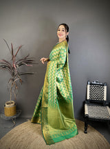 Dista Elora Light Green Soft Silk Zig Zag Leheriya Zari Weaving Saree, view 2