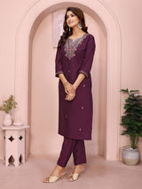 Dista Elora Magenta Roman Floral Embroidery Straight Notch Neck Kurta Set, view 2