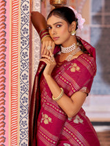 Dista Elora Magenta Soft Silk Woven Banarasi Silk Zari Jacquard Work Designer Saree, view 4