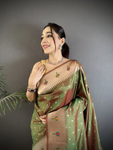 Dista Elora Mehendi Green Soft Lichi Silk Peacock & Floral Motifs Jacquard Kanchipuram Saree, view 2