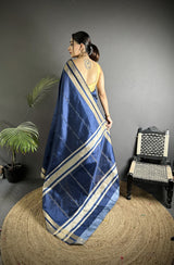 Dista Elora Navy Blue Raw Silk Zari Woven Kanjivaram Saree, view 3