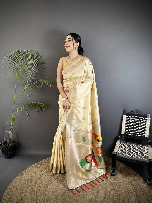Dista Elora Off-White Soft Silk Peacock & Floral Zari Motifs Kanchipuram Saree