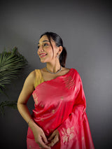 Dista Elora Pink Lichi Silk Flower Zari Weaving Banarasi Saree, view 4