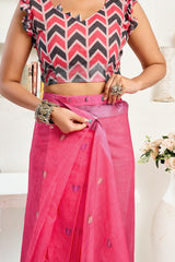 Dista Elora Pink Linen Bird Motifs Printed Ready To Wear Saree, view 3