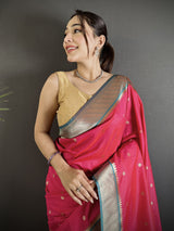 Dista Elora Pinkish Red Lichi Silk Paithani Peacock Motifs Zari Work Saree, view 5