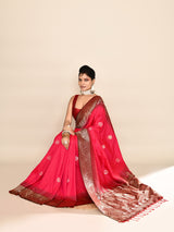 Dista Elora Pure Soft Silk Floral Designed Banarasi Weaving Saree- Rani Pink & Bottle Green, view 2