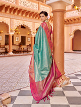 Dista Elora Rama Green Munga Zari Silk Kanjivaram With Zig Zag Pattern Saree, view 3