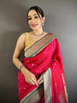 Dista Elora Rani Pink Lichi Silk Peacock & Floral Motifs Zari Weaving Paithani Saree, view 4
